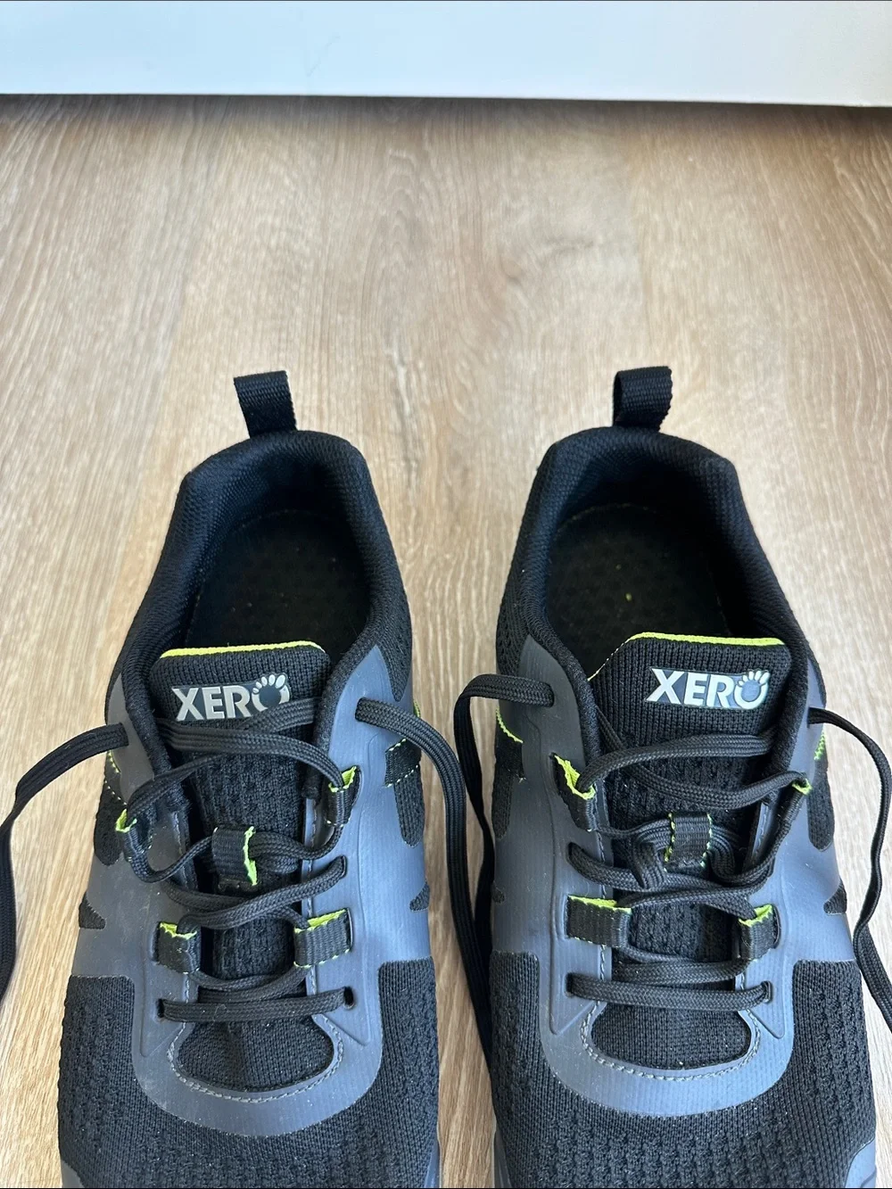 Xero Shoes Men's Barefoot Running Shoes Size 8.5 Black Minimalist Zero Drop